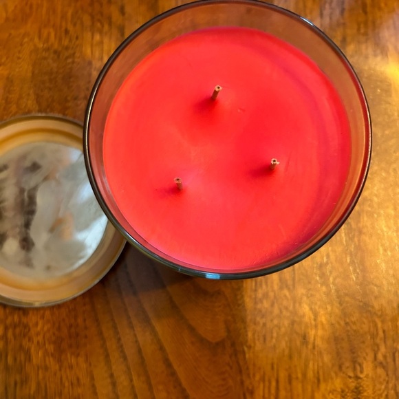 Bath & Body Works Winter Candy Apple Candle 14.5oz NEW! - Picture 5 of 7